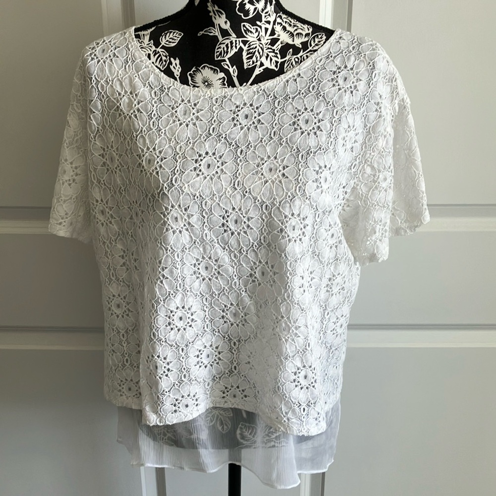 Ruby Rd White Boxy Embellished Blouse